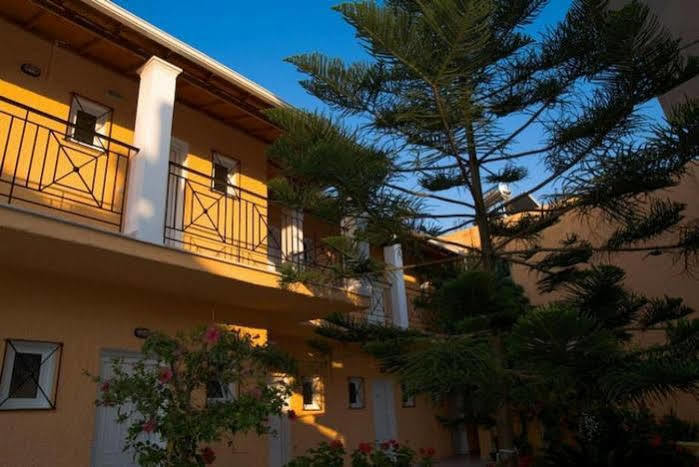 Metaxa Apartments Kávos المظهر الخارجي الصورة